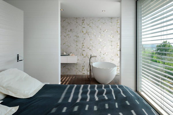 Marazzi Vero Quercia – pavimento effetto legno in camera con bagno